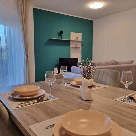 Studio apartman Toni Drniš Esterno foto