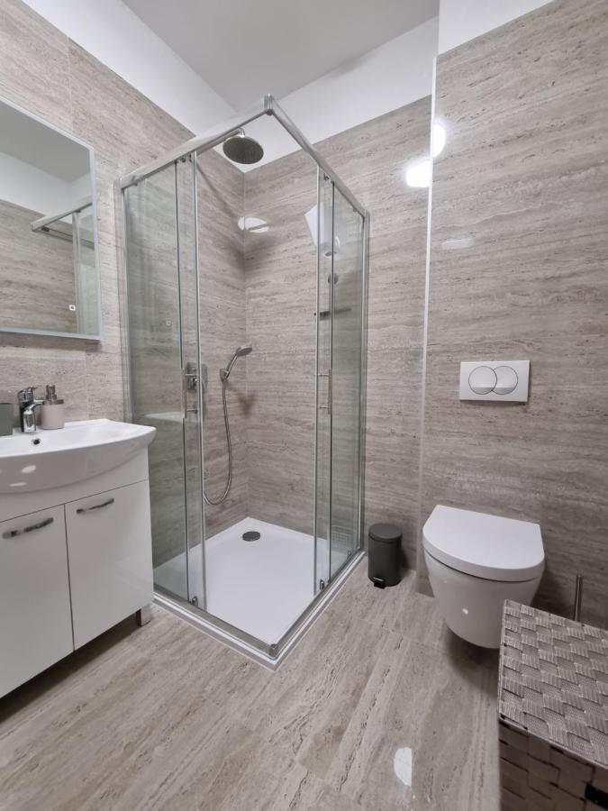Studio apartman Toni Drniš Esterno foto